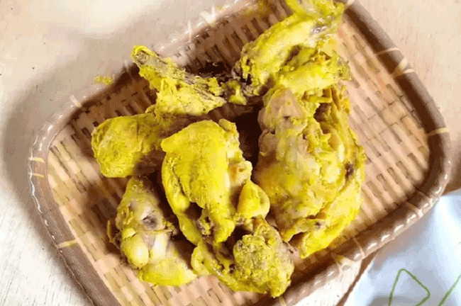 Ayam Ungkep Kuning